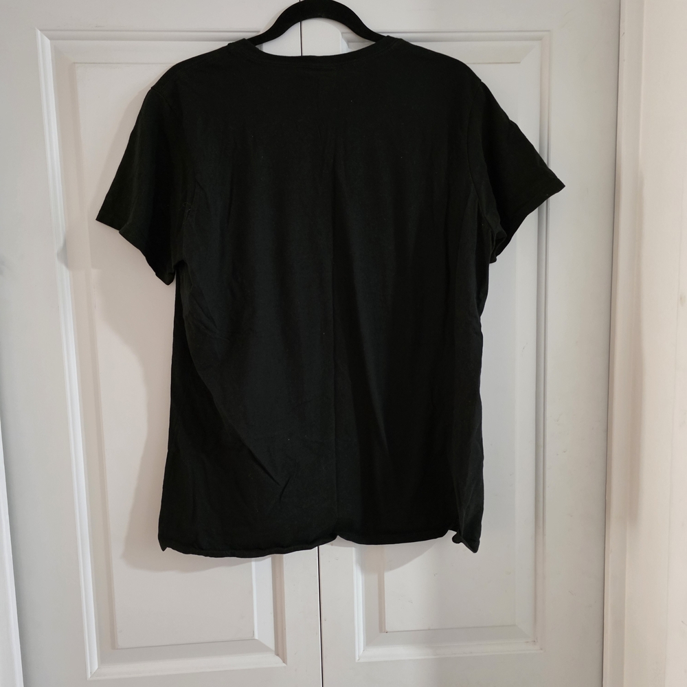 In Dolly We Trust Black Graphic Tee - Short Sleeve - Picture 2 of 3